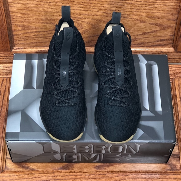 Nike Lebron XV GS Black Noir Shoes - Picture 4 of 7